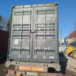 Shipping Containers 40ft 9’6 Tall